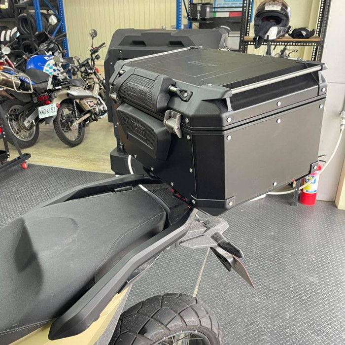 Спинка GIVI E172 для кофра TRK OUTB