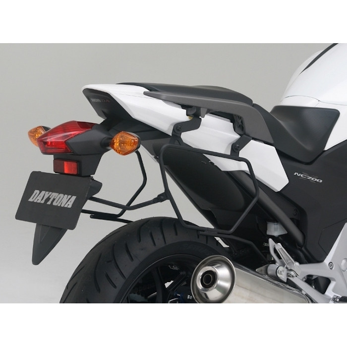 Крепеж дополнительный GIVI 1111KIT – Установка боковых кофров без центрального багажника