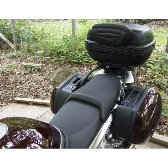 Крепеж центрального кофра GIVI SR357 Yamaha FJR 1300 (06-20)