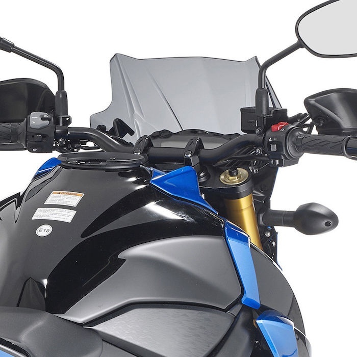 Стекло ветровое GIVI A3113 Suzuki GSX-S750 (17-18)