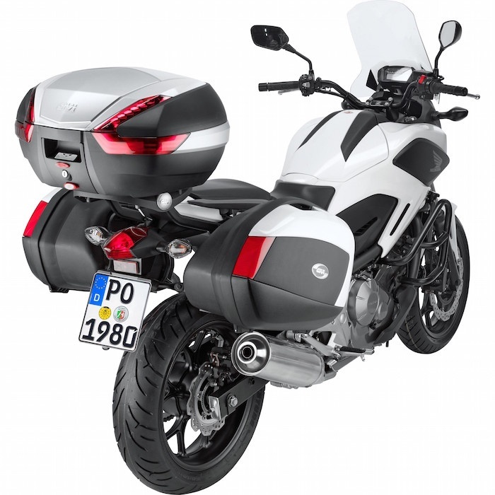 Стекло ветровое GIVI D1111ST Honda NC700X (12-13) / NC750X (14-15)