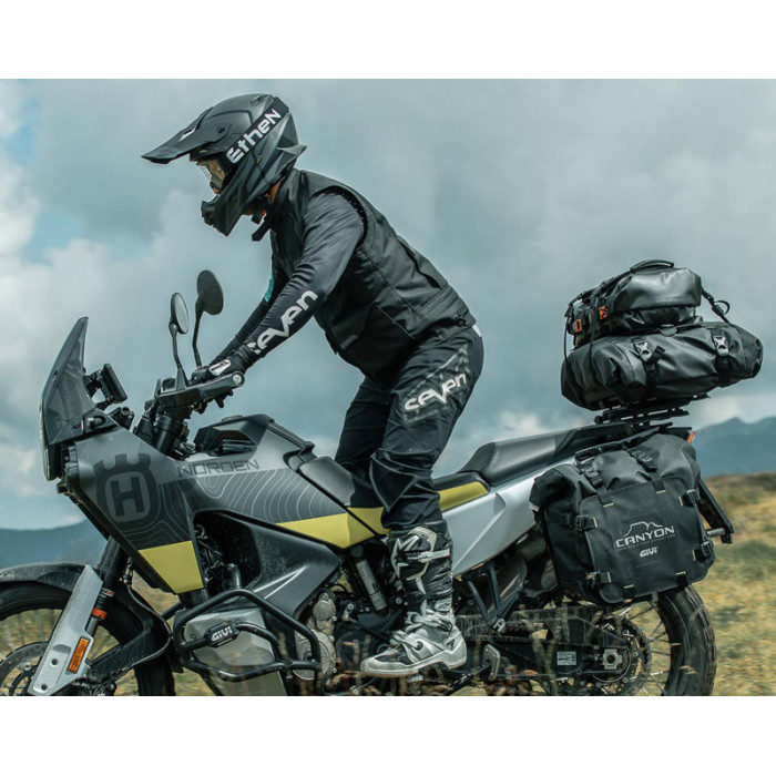 Сумка GIVI GRT724B для мотоцикла 12 л