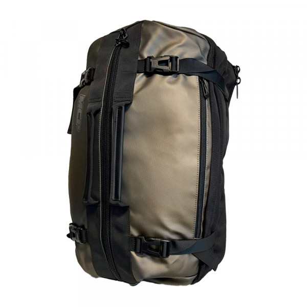 Рюкзак MCP для путешествий Adventure 28L, черно-золотой