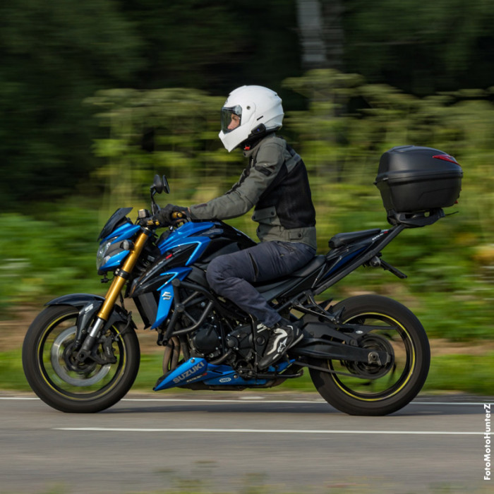Крепеж центрального кофра GIVI 3113FZ Suzuki GSX-S750 (17-19)