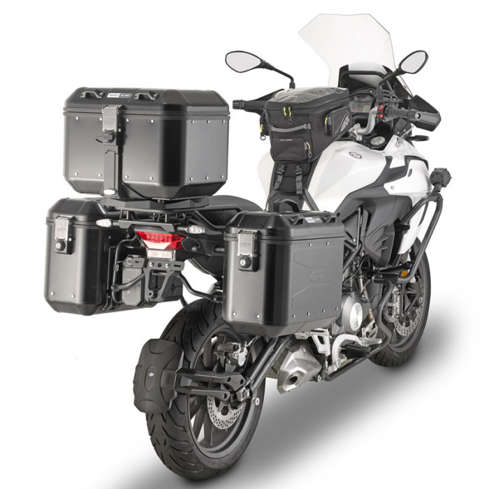 Стекло ветровое GIVI D8703ST BENELLI TRK502 (2017)