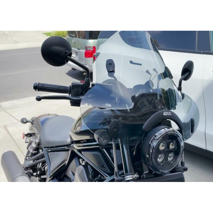Стекло ветровое универсальное GIVI A31