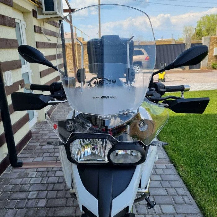 Стекло ветровое GIVI AF5107B BMW F700GS (13-17)