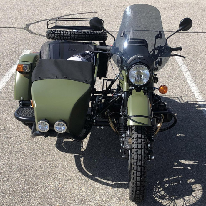 Стекло ветровое универсальное GIVI A34