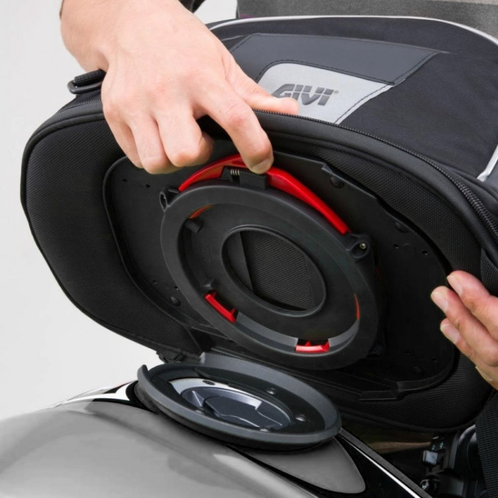 Крепеж GIVI BF29 TANKLOCK сумки на бак мотоцикла Kawasaki Versys-X 300