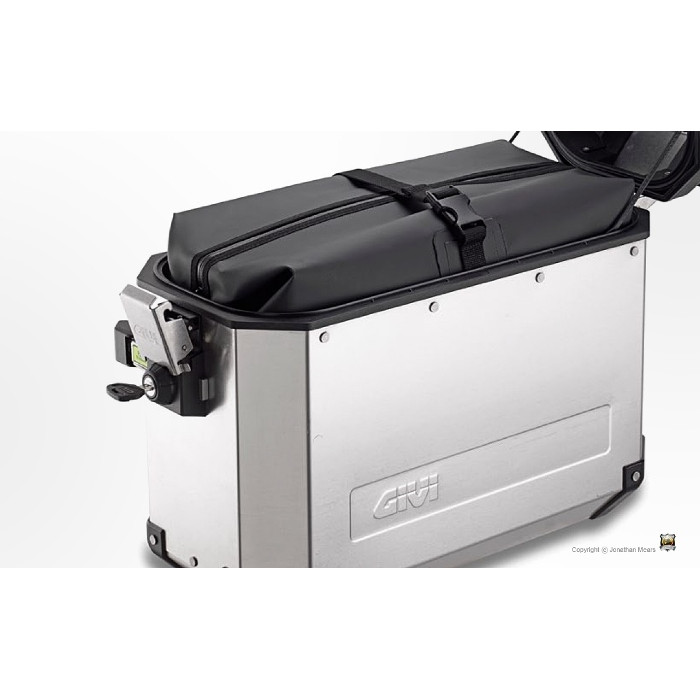 Сумка GIVI T506 для кофра Trekker Outback 37л.