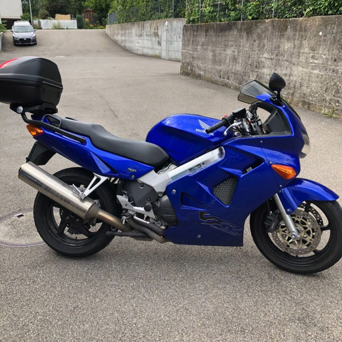 Крепеж центрального кофра GIVI 257FZ Honda VFR 800 (98-01)
