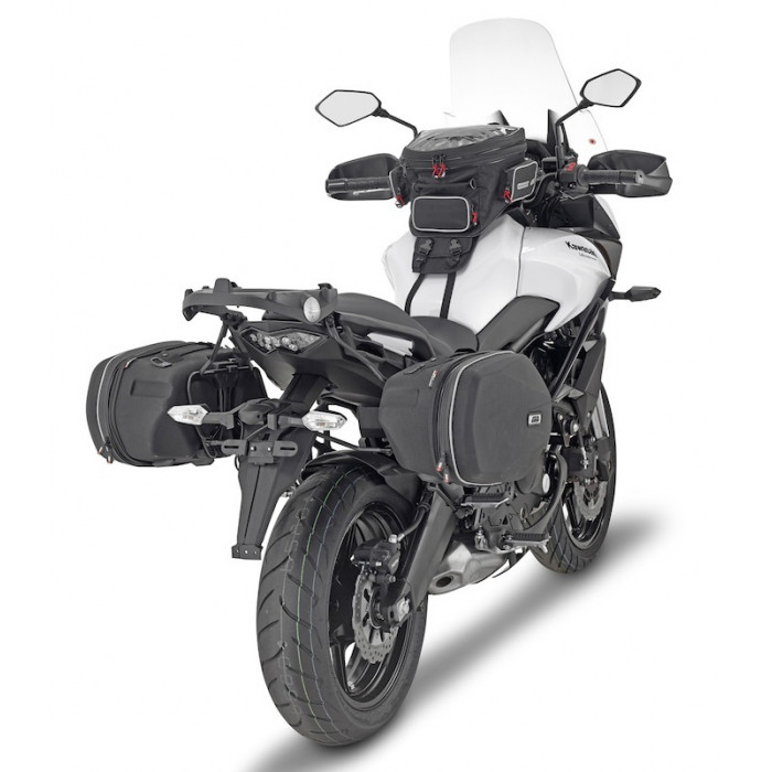 Стекло ветровое GIVI D4122ST Kawasaki Versys 650 (2017 - )