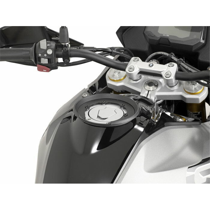 Крепеж GIVI BF31 TANKLOCK сумки на бак мотоцикла BMW G310R/G310GS (17-