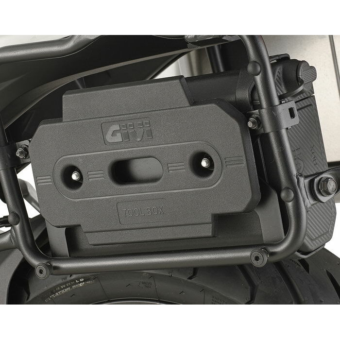 Установочный комплект GIVI TL8705KIT для бокса S250 ON BENELLI TRK502 (17-18)