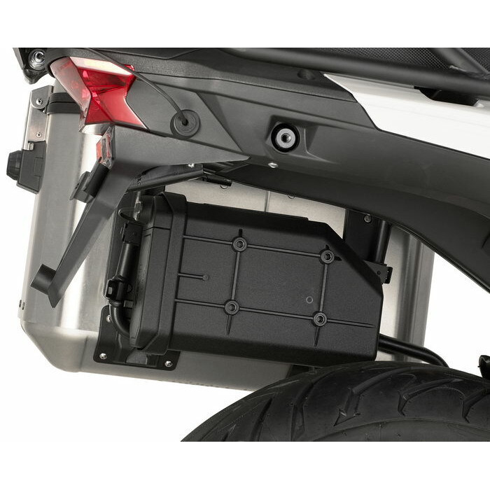 Установочный комплект GIVI TL8705KIT для бокса S250 ON BENELLI TRK502 (17-18)
