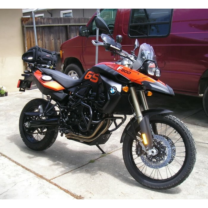 Дуги безопасности GIVI TN690 BMW F800GS (08-17)