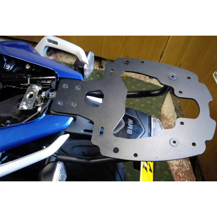 Крепеж центрального кофра GIVI SR5125 BMW G310R (17-18)