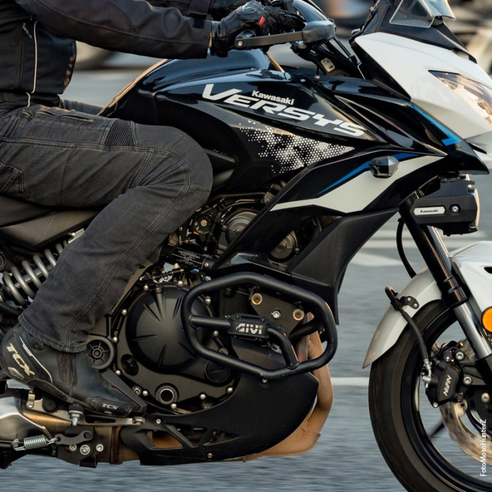 Дуги безопасности GIVI TN4114 Kawasaki Versys 650 (15-18)