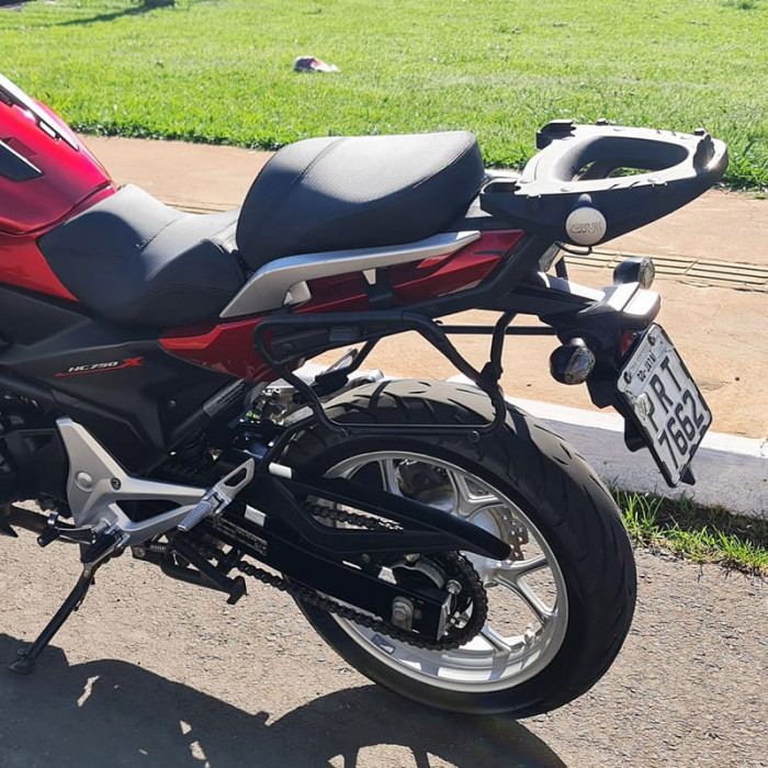 Крепеж боковых кофров GIVI PLX1146 Honda NC750S/X (16-18)