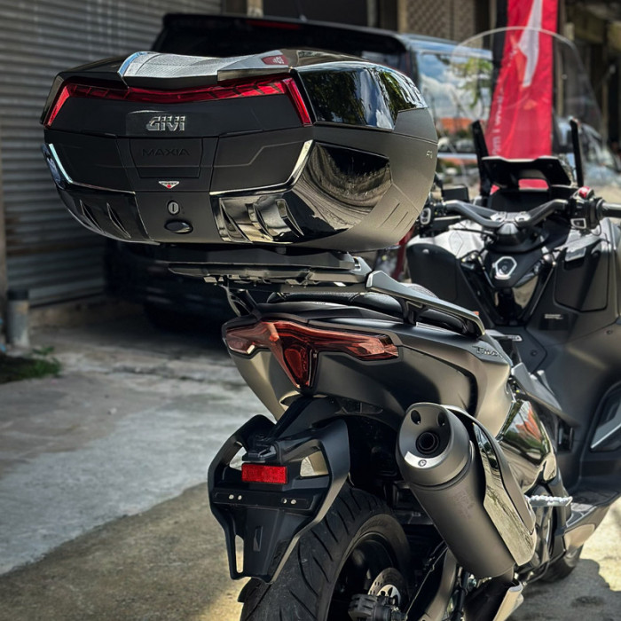 Кофр GIVI V58NNB V58 MAXIA 5 BLACK
