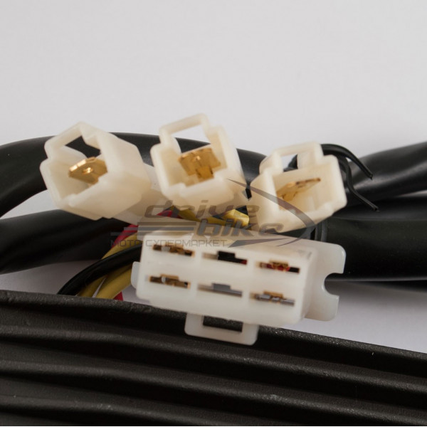 Реле заряда Suzuki VS400 VS750 VS800 Intruder ESR752