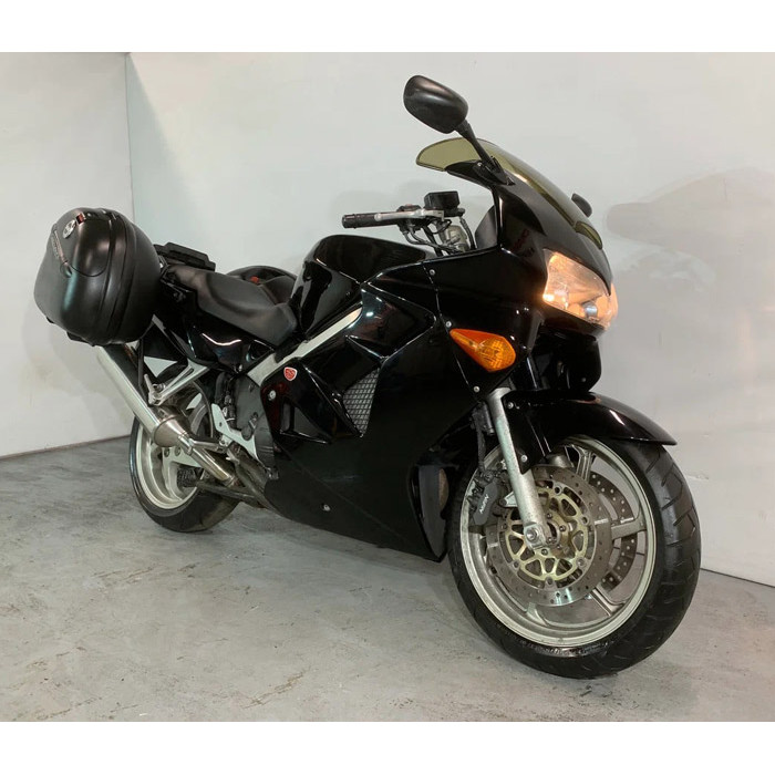 Крепеж боковых кофров GIVI PL257 Honda VFR800 (98-01)