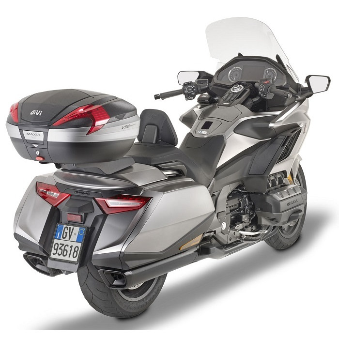 Ветровое стекло GIVI D1172ST HONDA GL1800 GOLD WING (18-20)