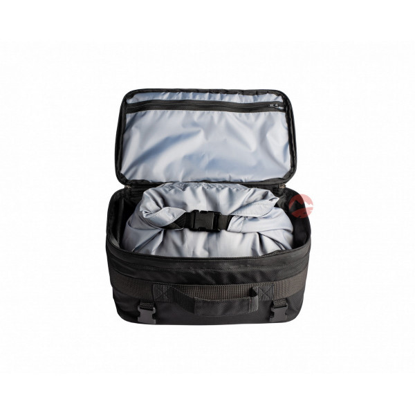 Сумка универсальная на центральный кофр Kinetic FUN мотоцикла, 12-17 л текстиль, цвет Черный