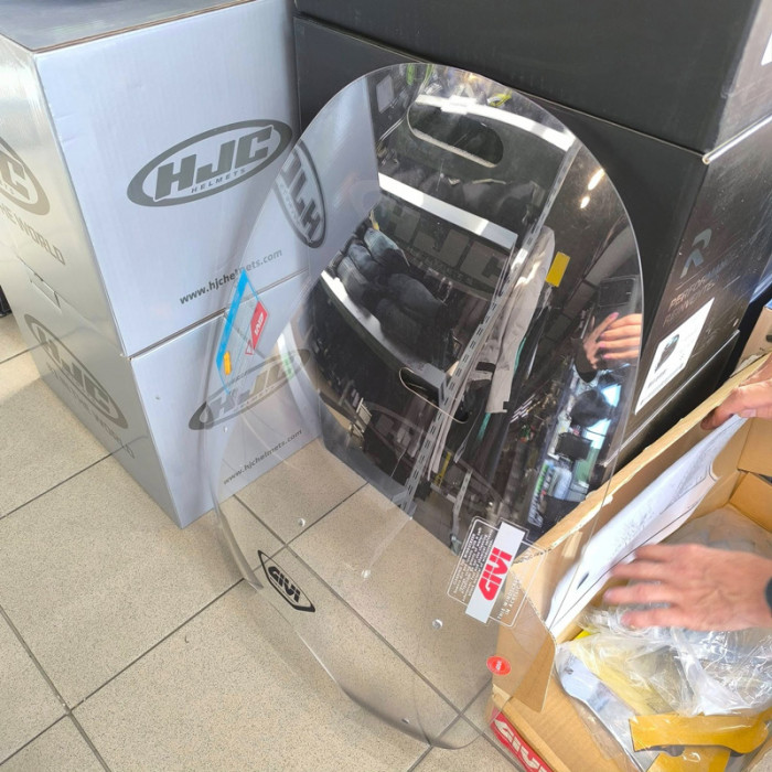 Стекло ветровое универсальное GIVI A35N