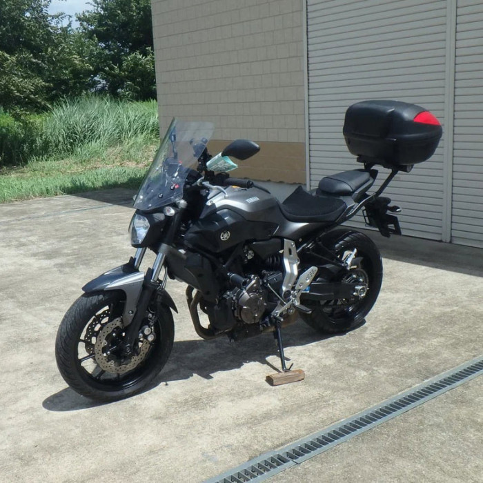 Крепеж центральнго кофра GIVI 2118FZ Yamaha MT-07 (14-17)