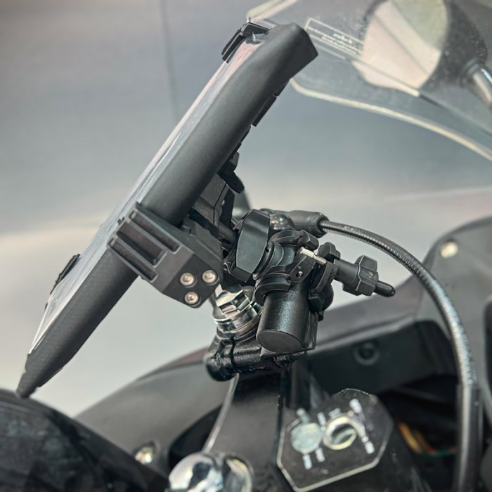 Кронштейн GIVI S951KIT2 для крепления навигатора S951