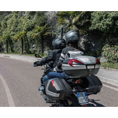 Кофры боковые MONOKEY SIDE 37 л. GIVI V37NN для крепежей PLX
