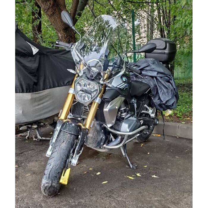 Стекло ветровое GIVI 147A BMW R1200R (06-10)