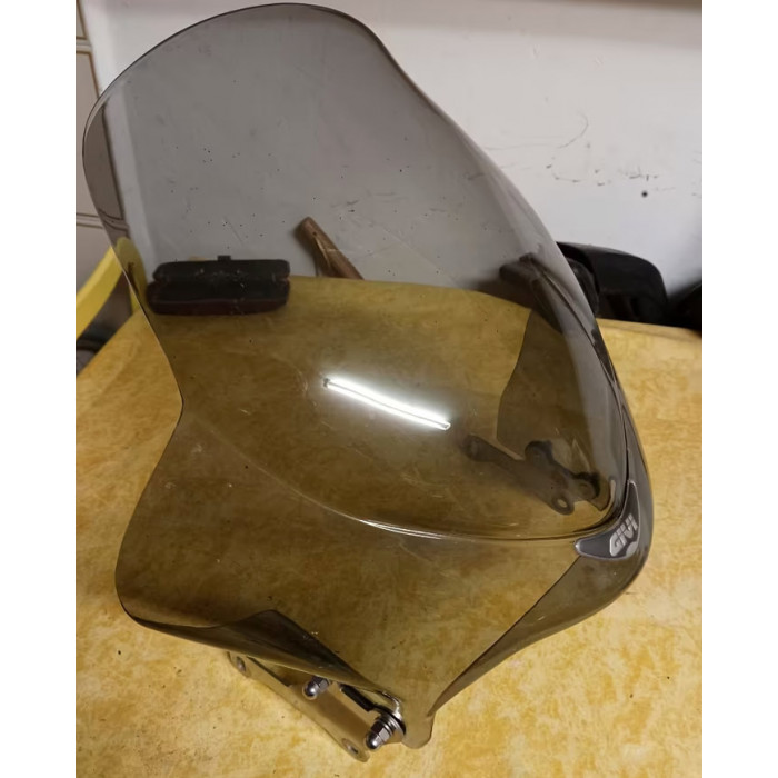 Стекло ветровое универсальное GIVI 240A