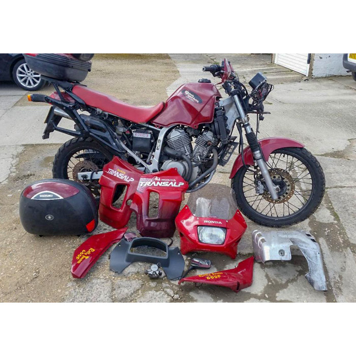 Крепеж боковых+центрального кофров GIVI Y160 Wingrack Honda Transalp 6