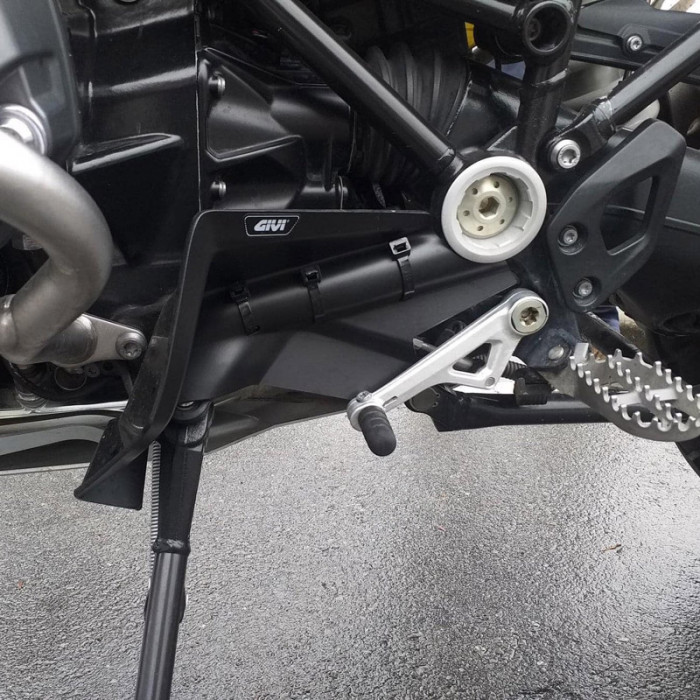 Защита ног от грязи GIVI FG5108 BMW R 1200 GS Adventure (14-18)