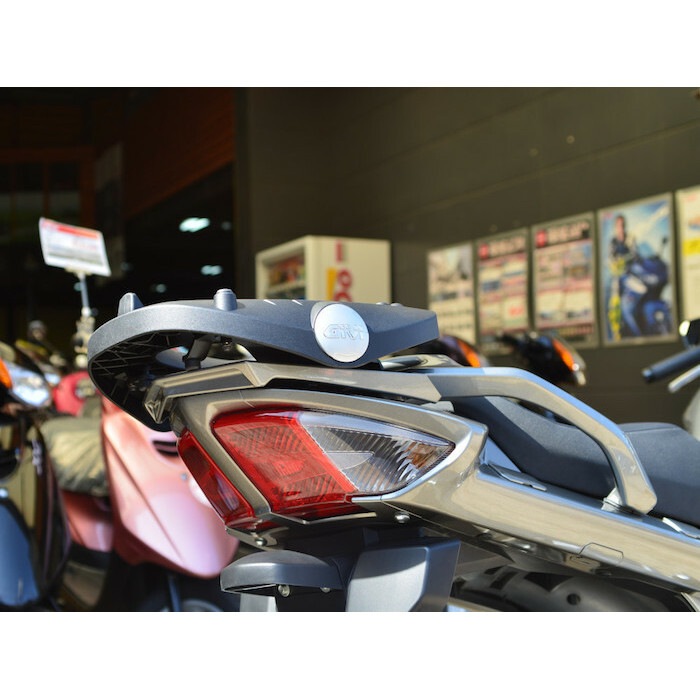 Крепеж центрального кофра GIVI E228M Yamaha FJR1300 (06-20)