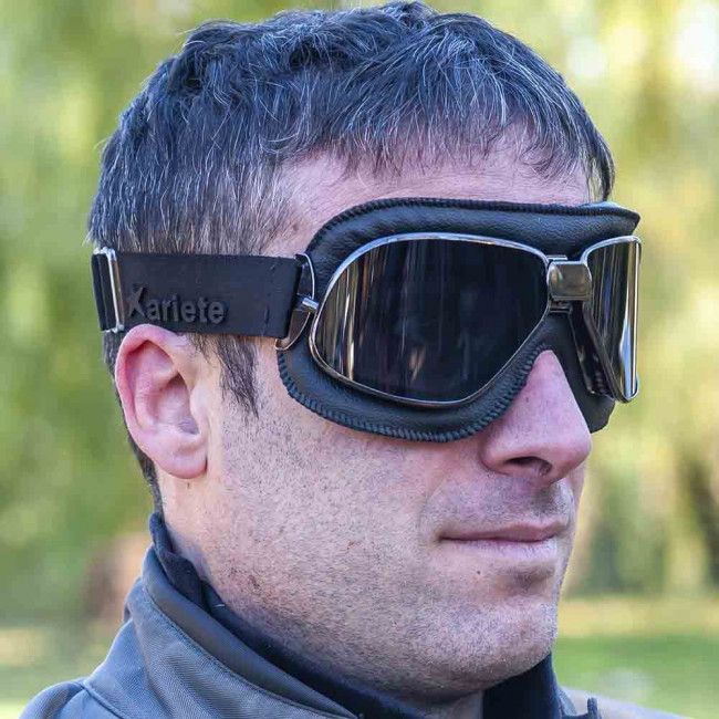 Очки VINTAGE, цвет Черный, затемненные