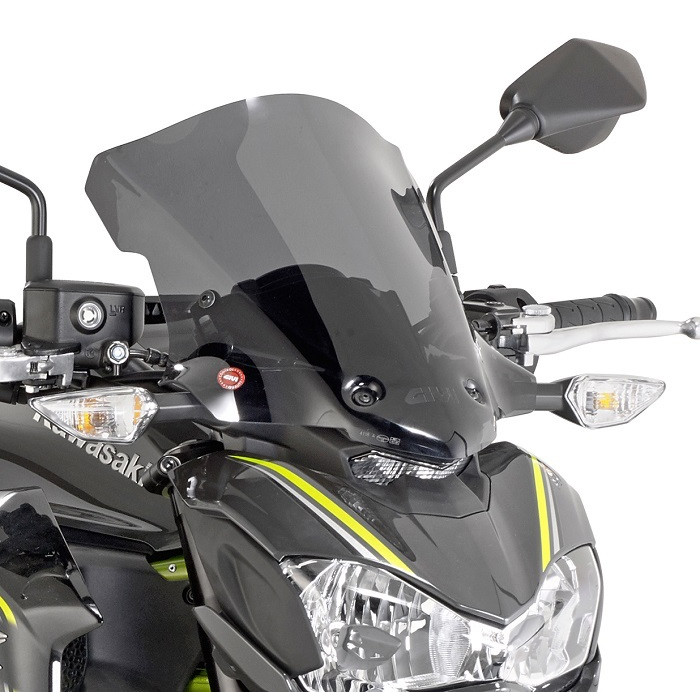 Стекло ветровое GIVI A4118 Kawasaki Z 900 (17-18)
