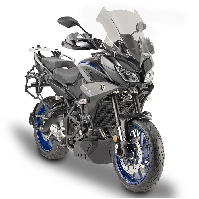 Стекло ветровое GIVI D2139S Yamaha Tracer 900/Tracer 900 GT (18)