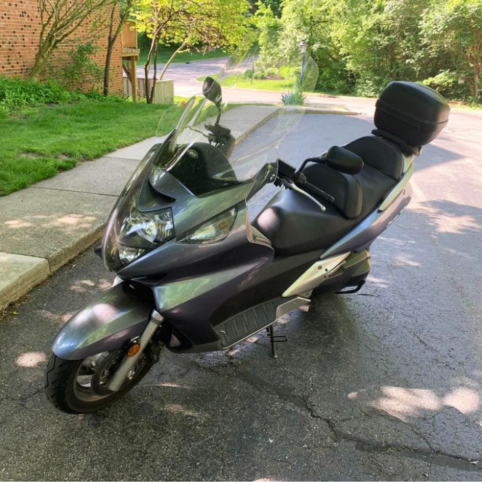 Стекло ветровое GIVI 214DT Honda Silver Wing 400/600 (01-09)