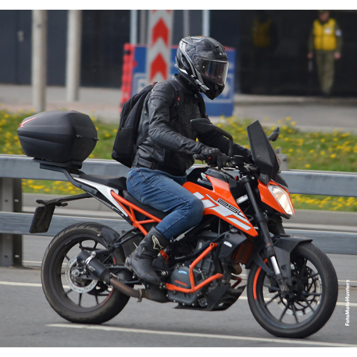 Крепеж центрального кофра GIVI 7707FZ KTM Duke 125/200/250/390 (17-18)