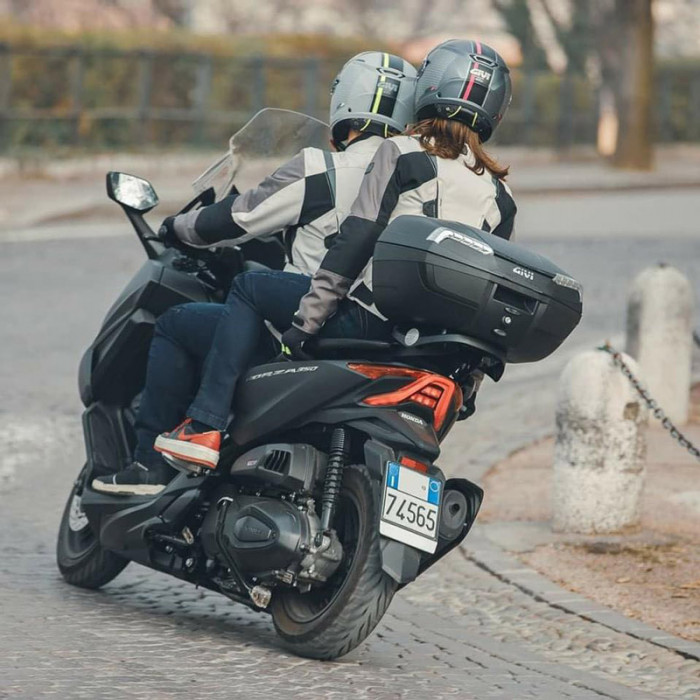 Кофр GIVI E46NT 46L BLACK RIVIERA SMOKE REFLEC