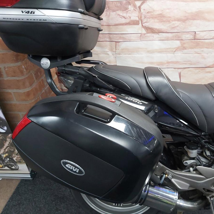 Крепеж боковых кофров GIVI PLX174 Honda CBF500 (04-12)/CBF600S/ CBF600N