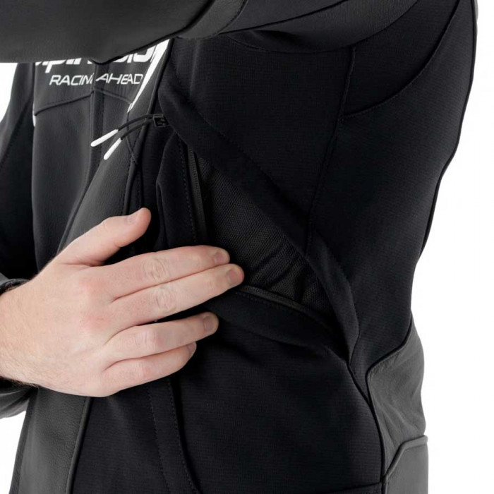 Мотокуртка кожаная Alpinestars FASTER V3 – Спортивный стиль и защита