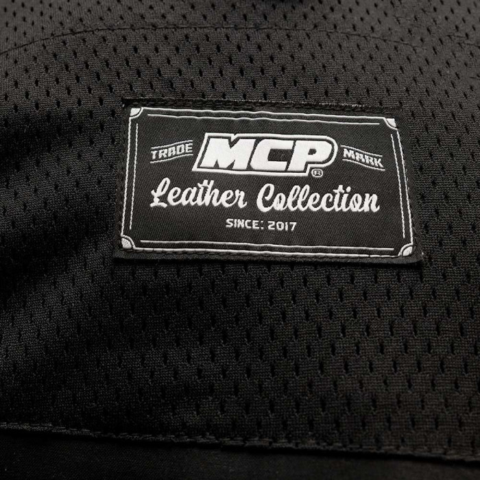 Мотокуртка мужская кожаная MCP Аризона 2 – Перфорация и классический стиль